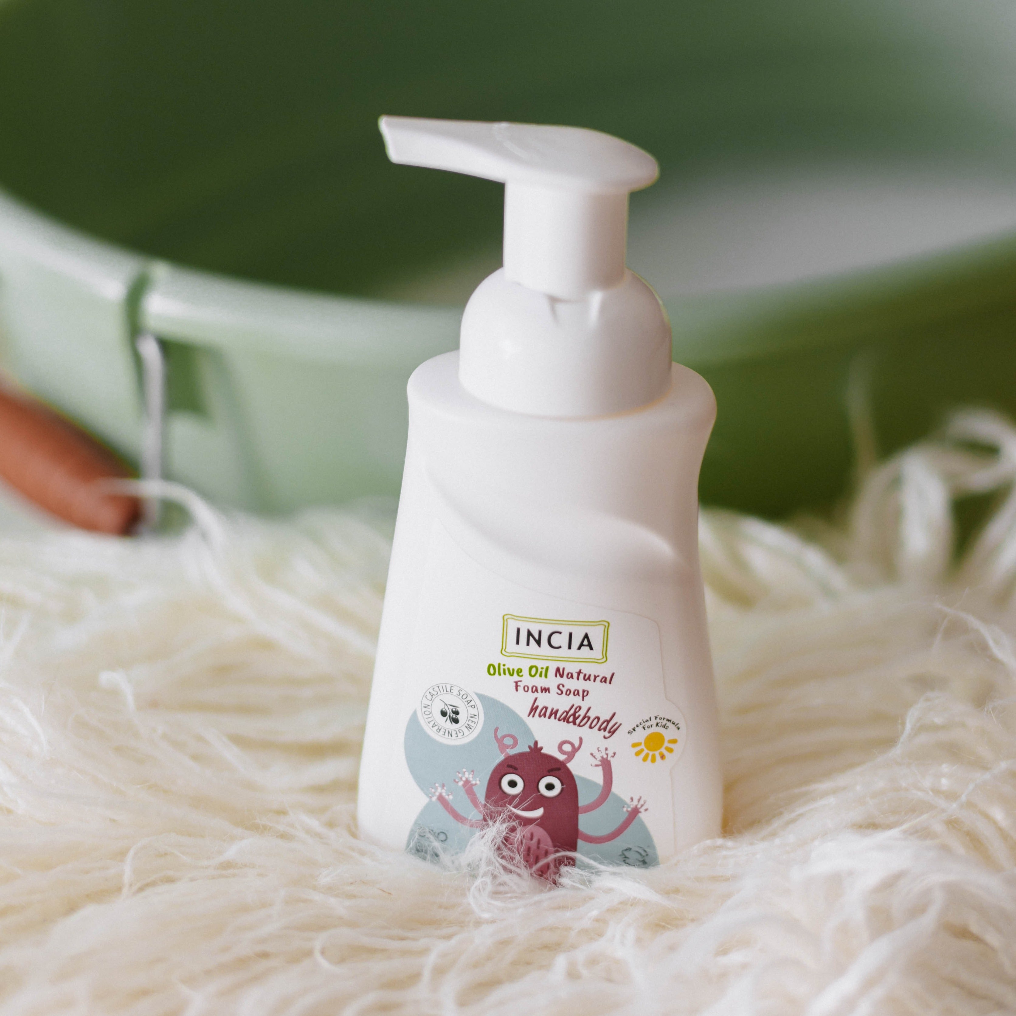 INCIA_Natural_Foaming_Hand_Soap_for_Kids